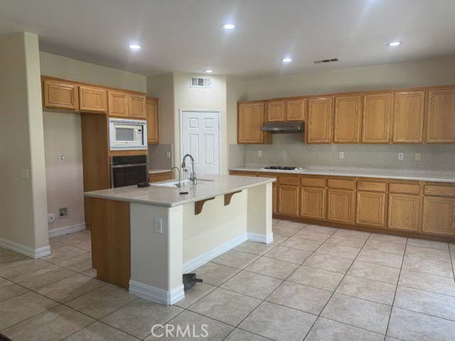 13884 Oak Tree Property Photo 5