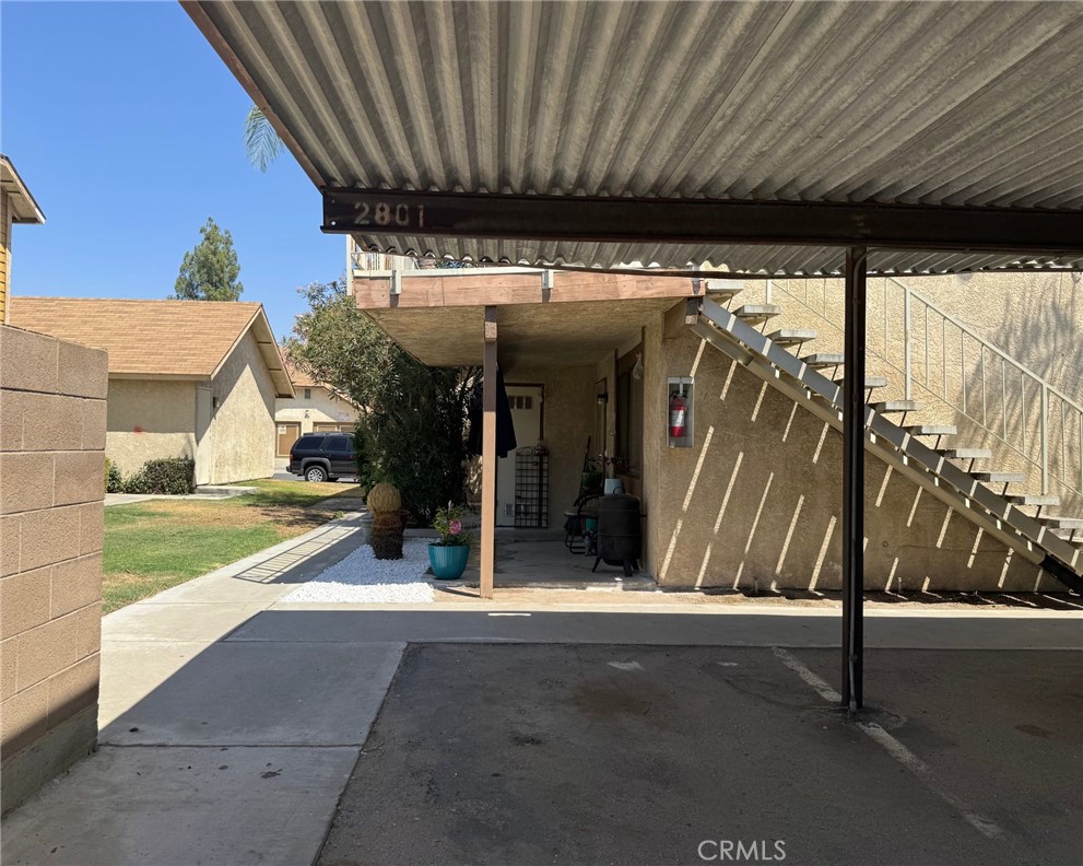 2801 Morin Court Property Photo 8