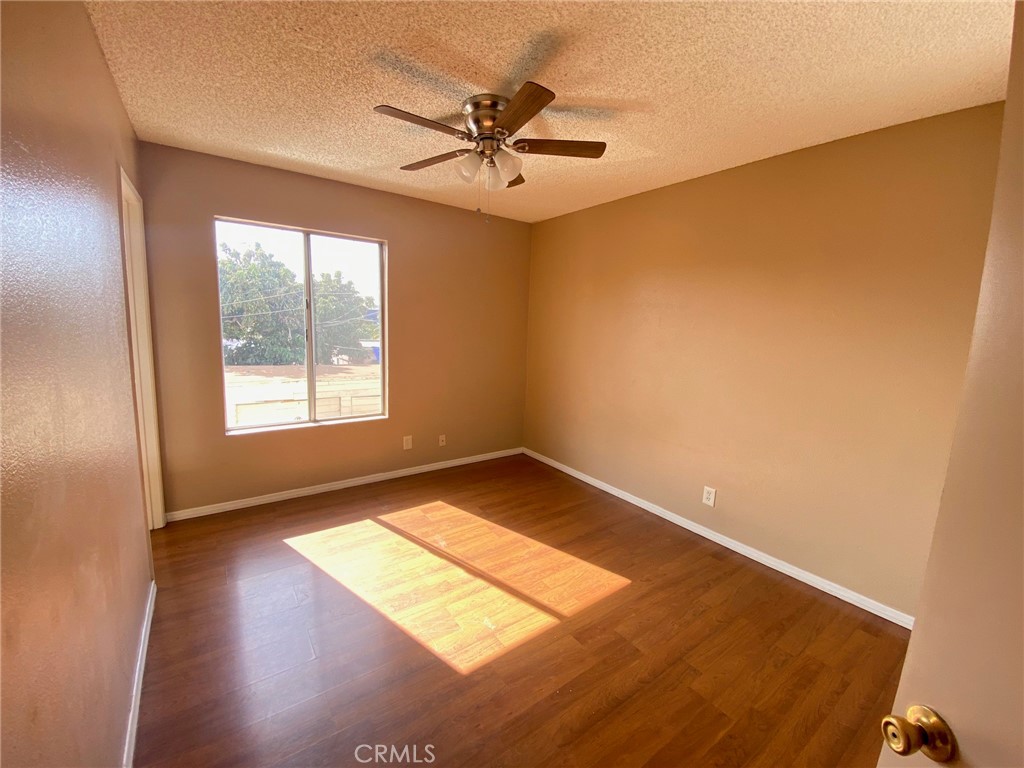 1025 Gaviota Avenue Property Photo 5