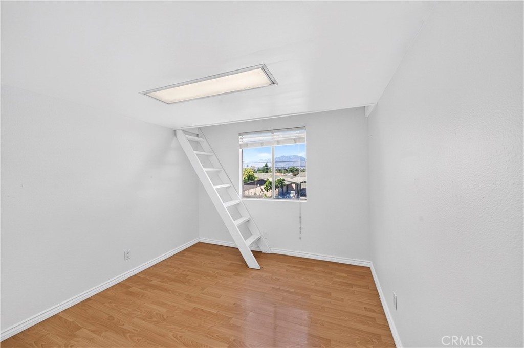 13856 Ramona Parkway Property Photo 20
