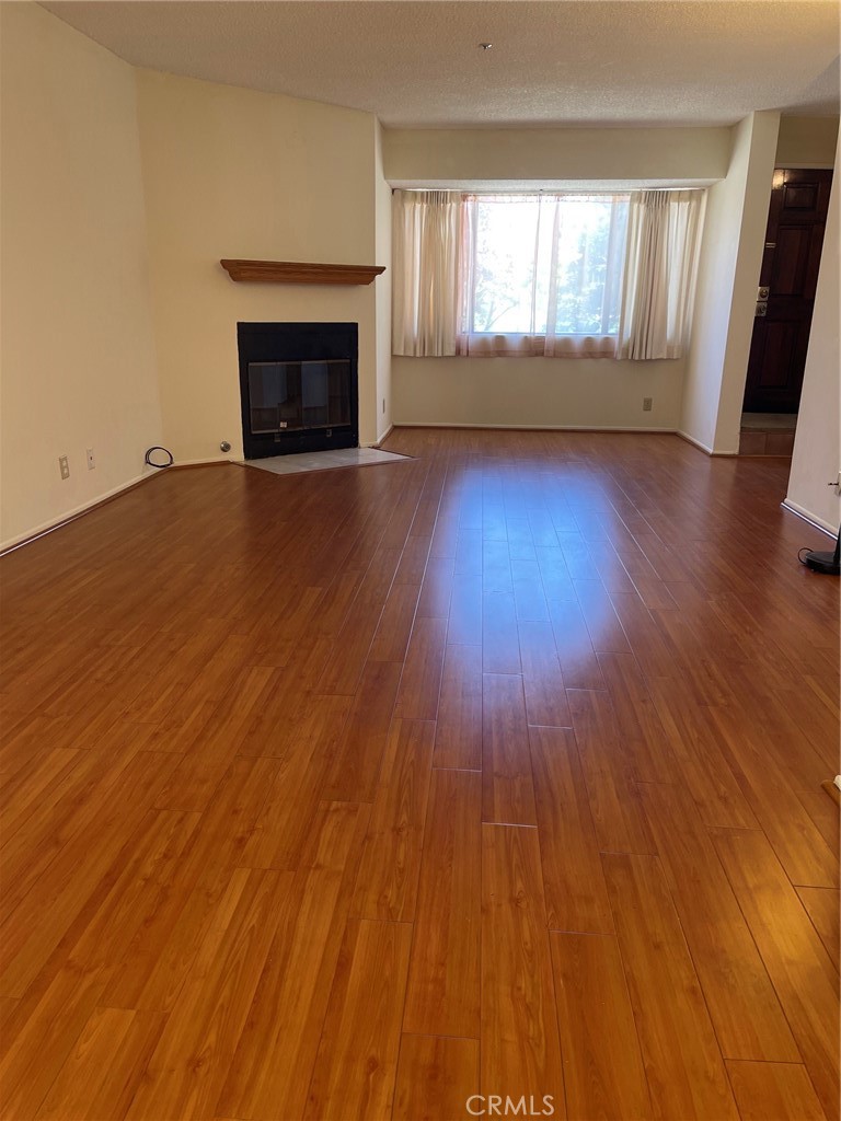 1627 #a S Marengo Avenue A Property Photo 3