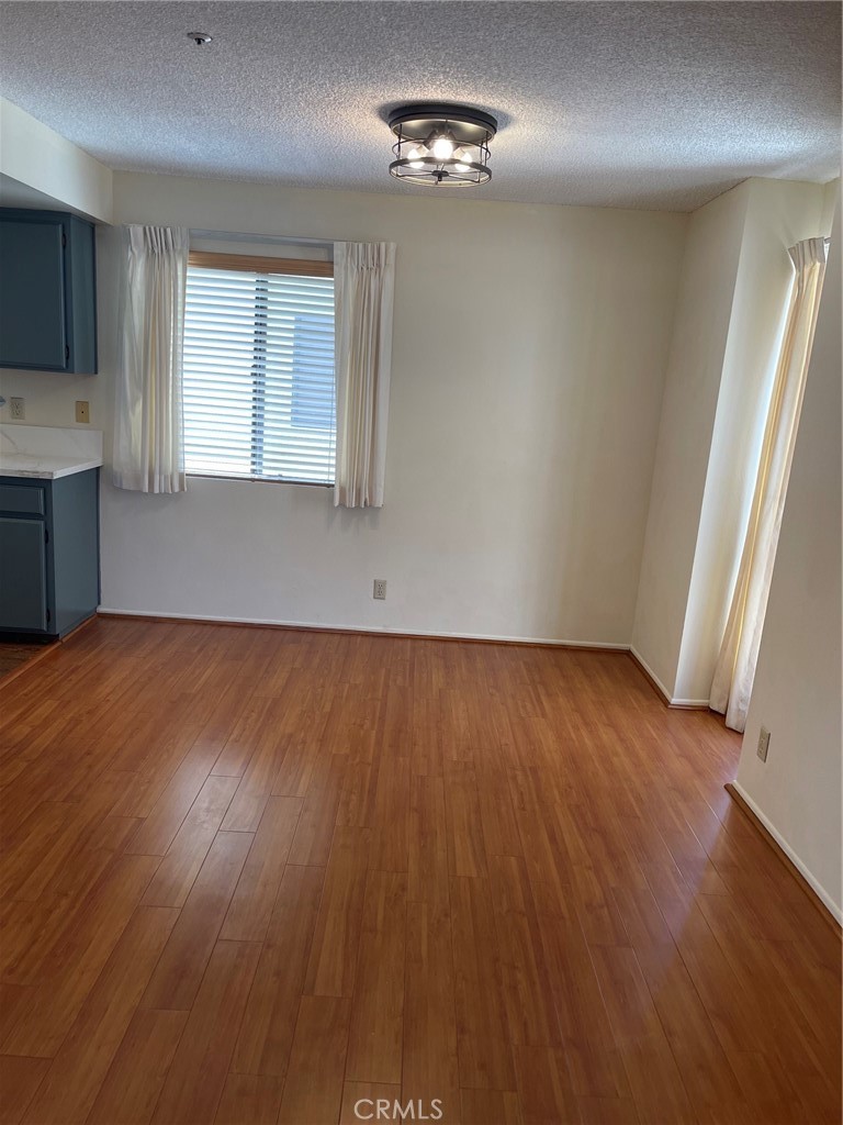 1627 #a S Marengo Avenue A Property Photo 6
