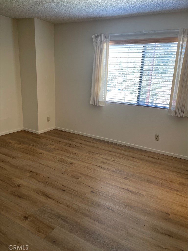 1627 #a S Marengo Avenue A Property Photo 9