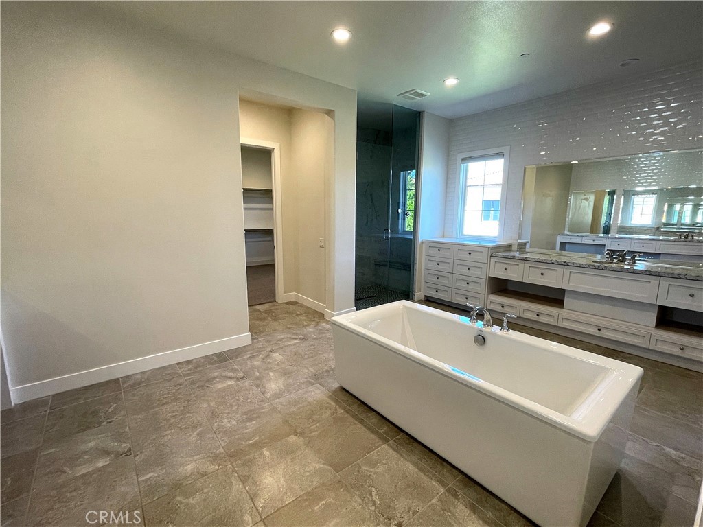 57 Pulsa Property Photo 25