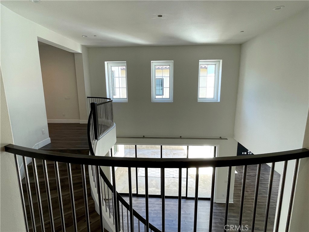57 Pulsa Property Photo 30