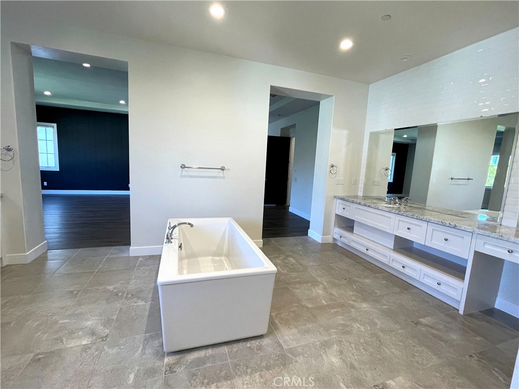 57 Pulsa Property Photo 39