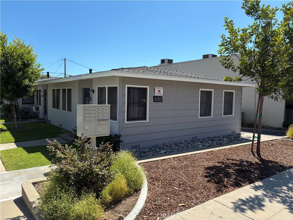 630 W Foothill Property Photo 1