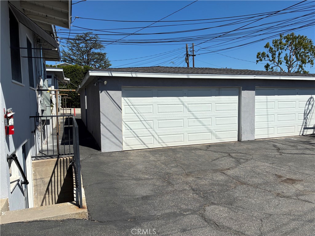 630 W Foothill Property Photo 3