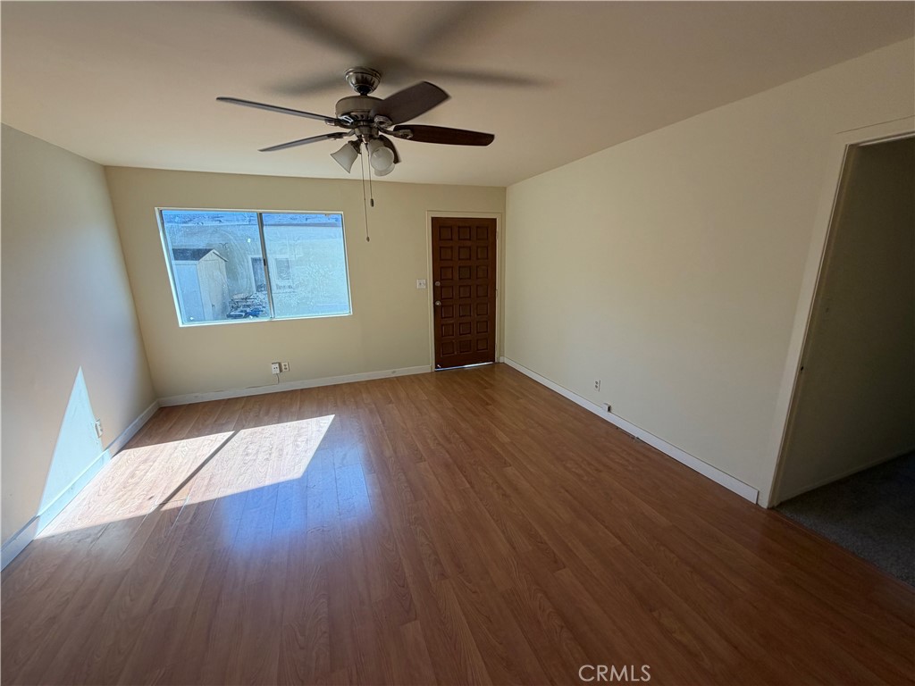 2053 N Garfield Property Photo 3