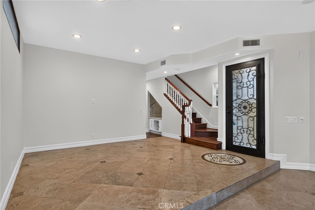 207 18th Street Property Photo 6