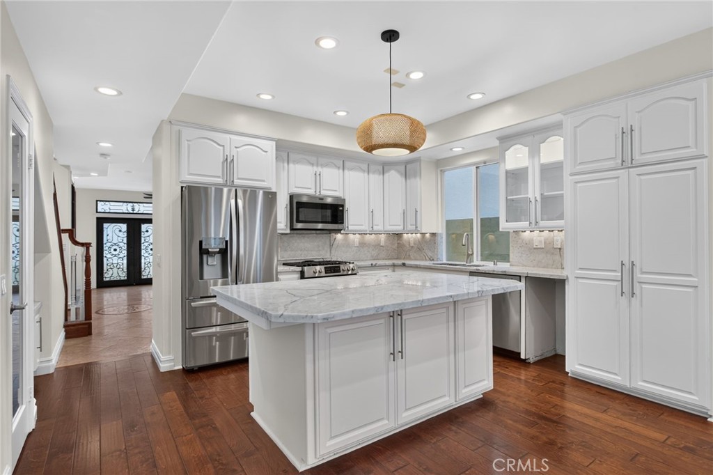 207 18th Street Property Photo 10