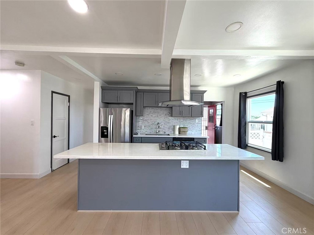 2132 Divine Property Photo 1