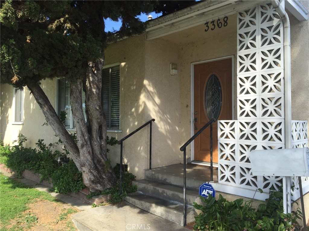 3368 Earlswood Property Photo 2