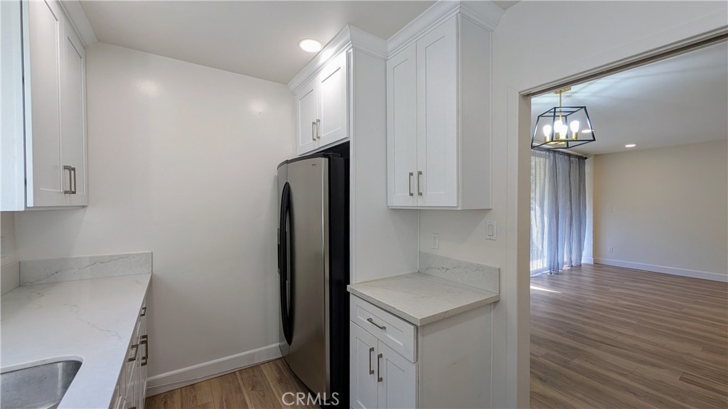 1300 Midvale Avenue 211 Property Photo 8