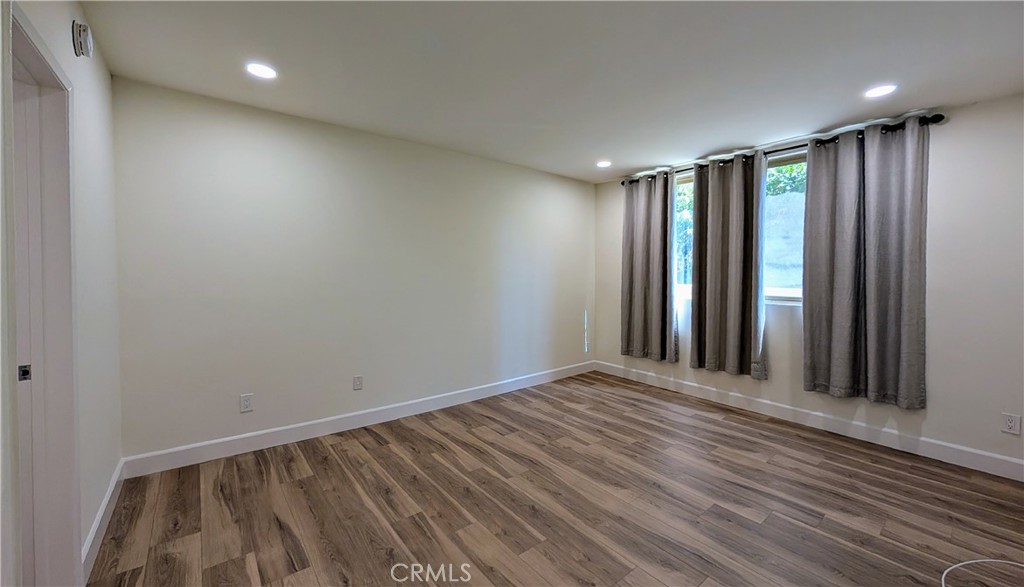 1300 Midvale Avenue 211 Property Photo 13