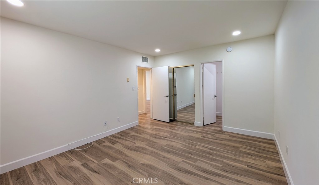 1300 Midvale Avenue 211 Property Photo 14