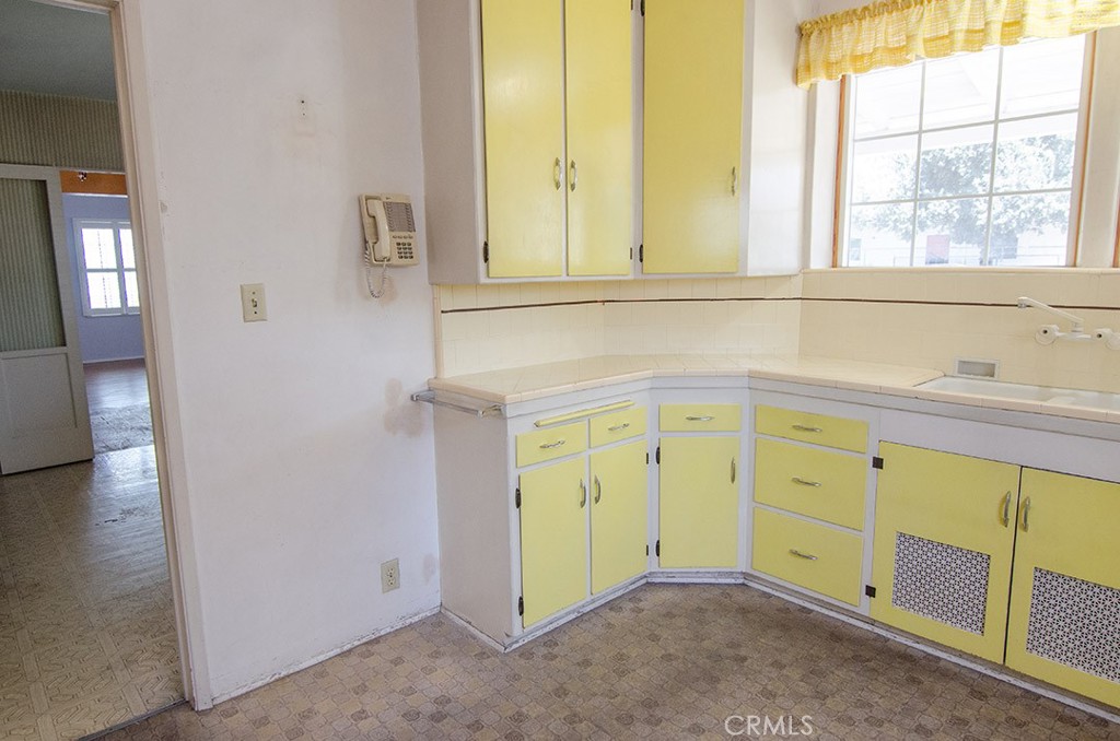 3344 Thorndale Road Property Photo 7