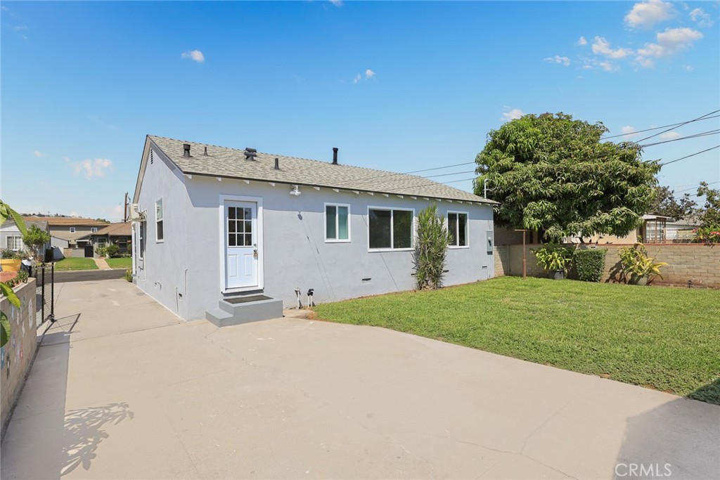 608 W Markland Drive Property Photo 35