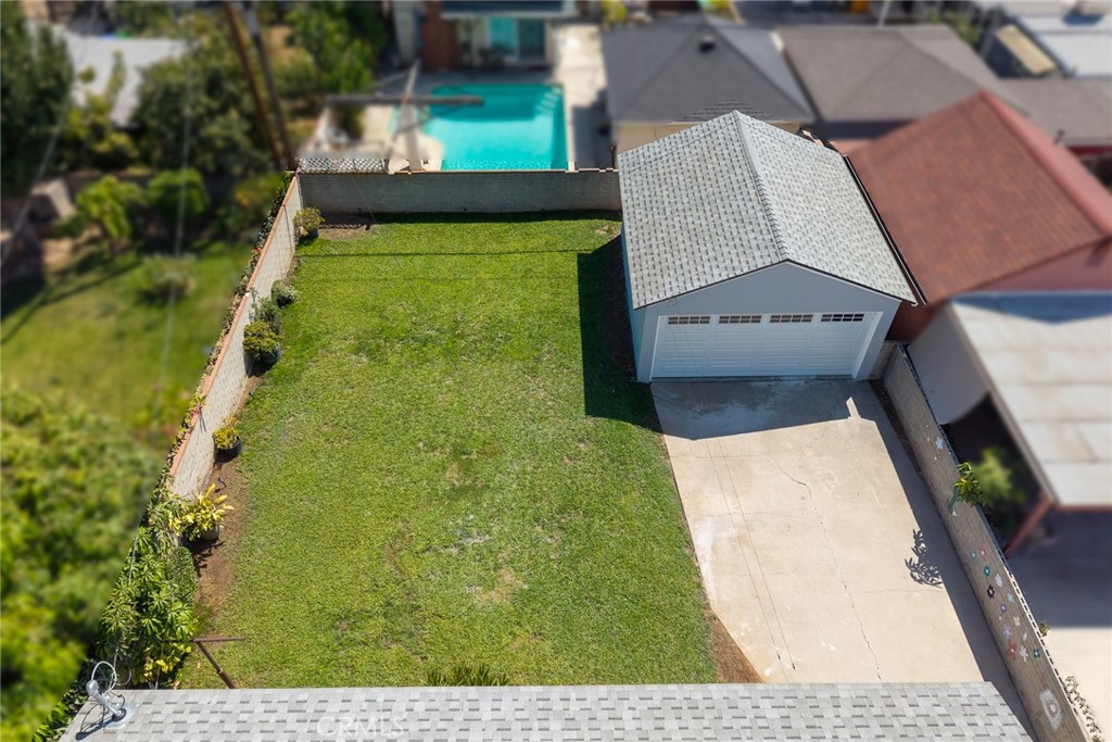 608 W Markland Drive Property Photo 43