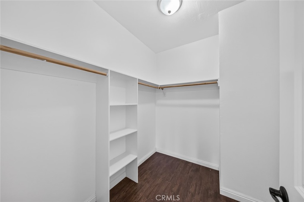 1026 S Marengo Ave. 2 Property Photo 24
