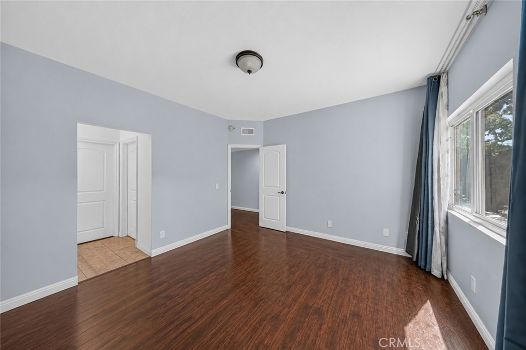 1026 S Marengo Ave. 2 Property Photo 31