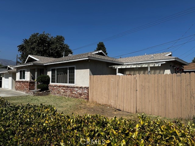 9832 E Lemon Property Photo 2