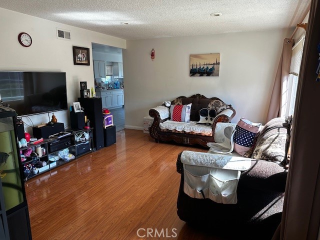 9832 E Lemon Property Photo 4