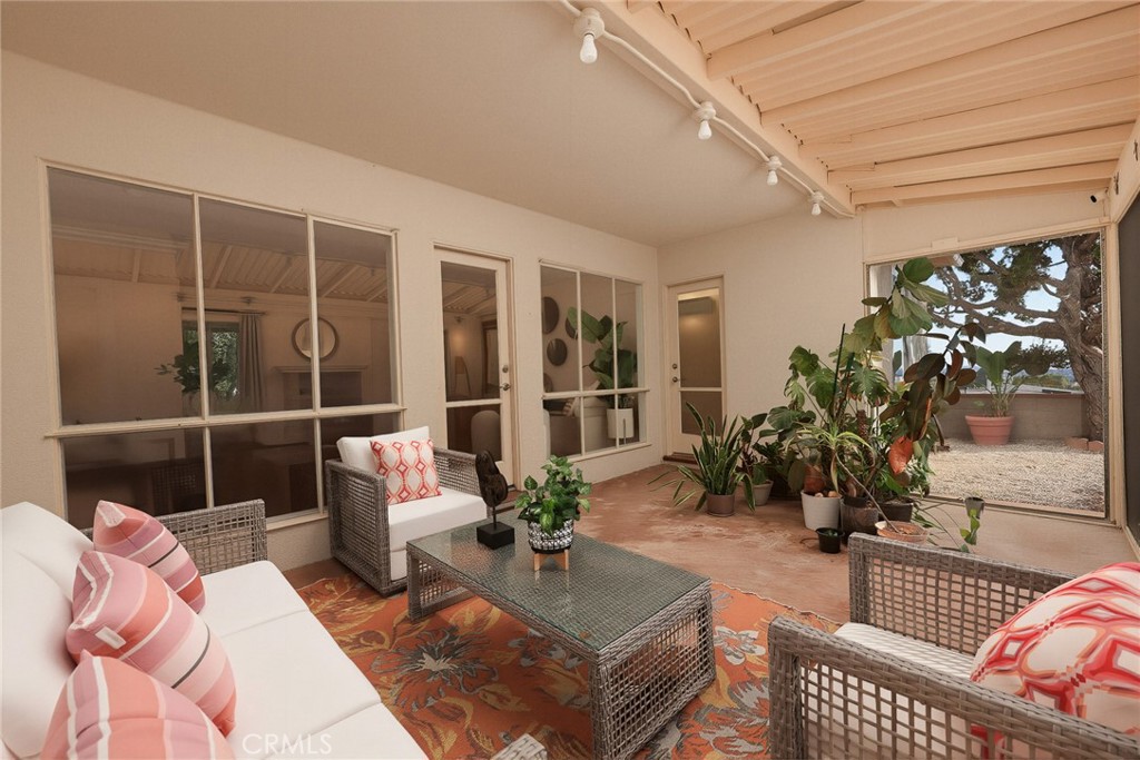 1301 S Lincoln Avenue Property Photo 41