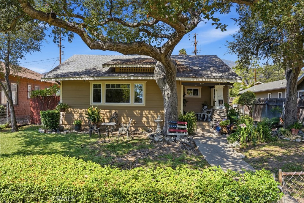 615 /617 Wildrose Property Photo 3