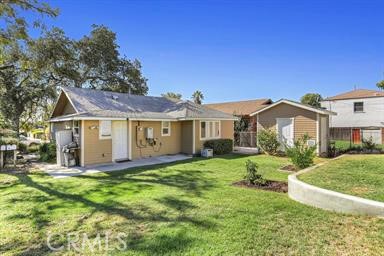 615 /617 Wildrose Property Photo 5