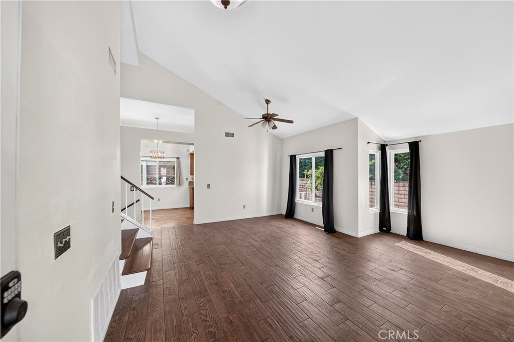 7045 Chicago Court Property Photo 3