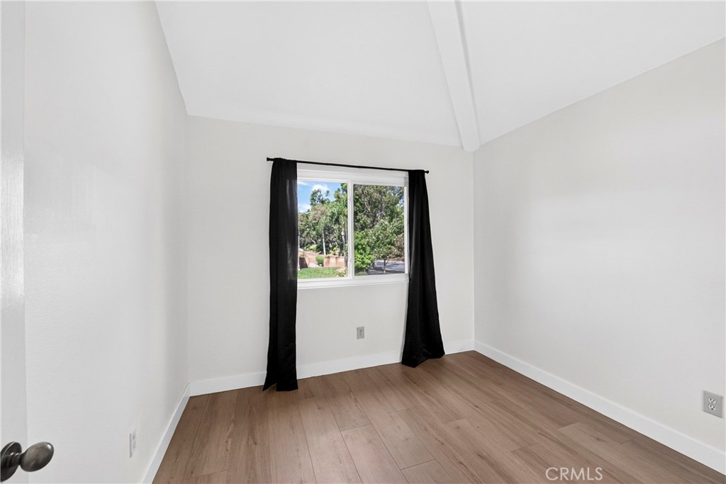 7045 Chicago Court Property Photo 8