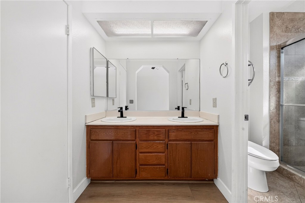 7045 Chicago Court Property Photo 11