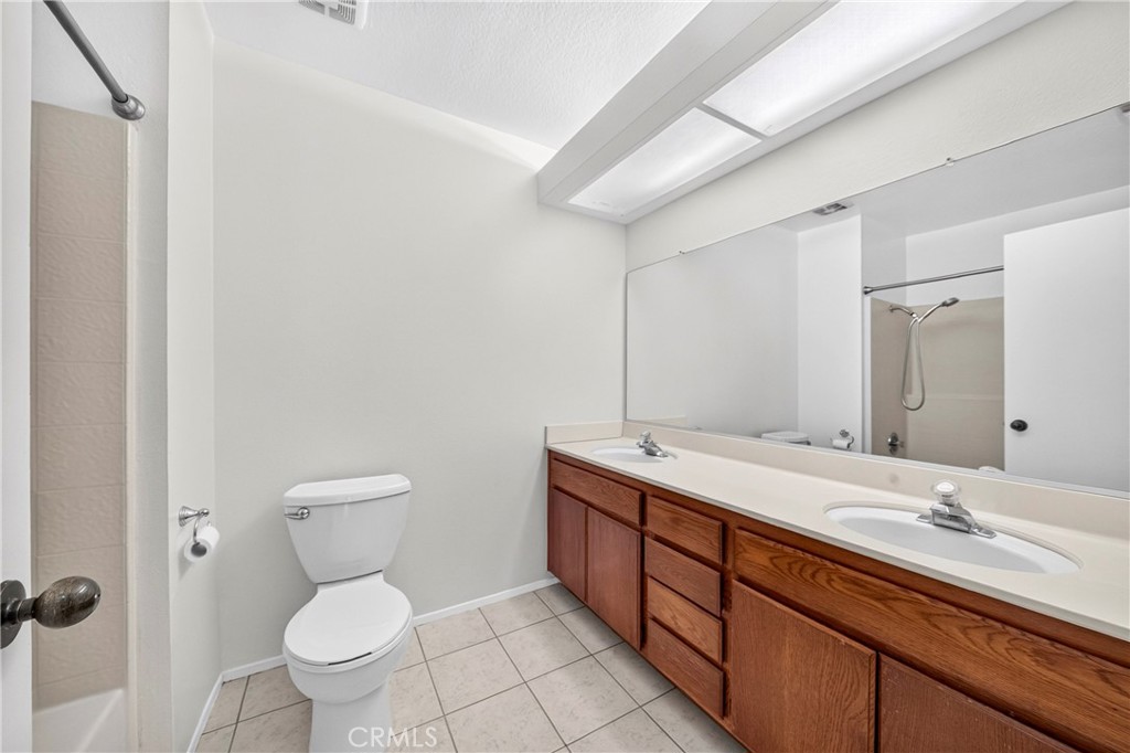 7045 Chicago Court Property Photo 13