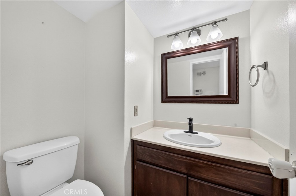 7045 Chicago Court Property Photo 14