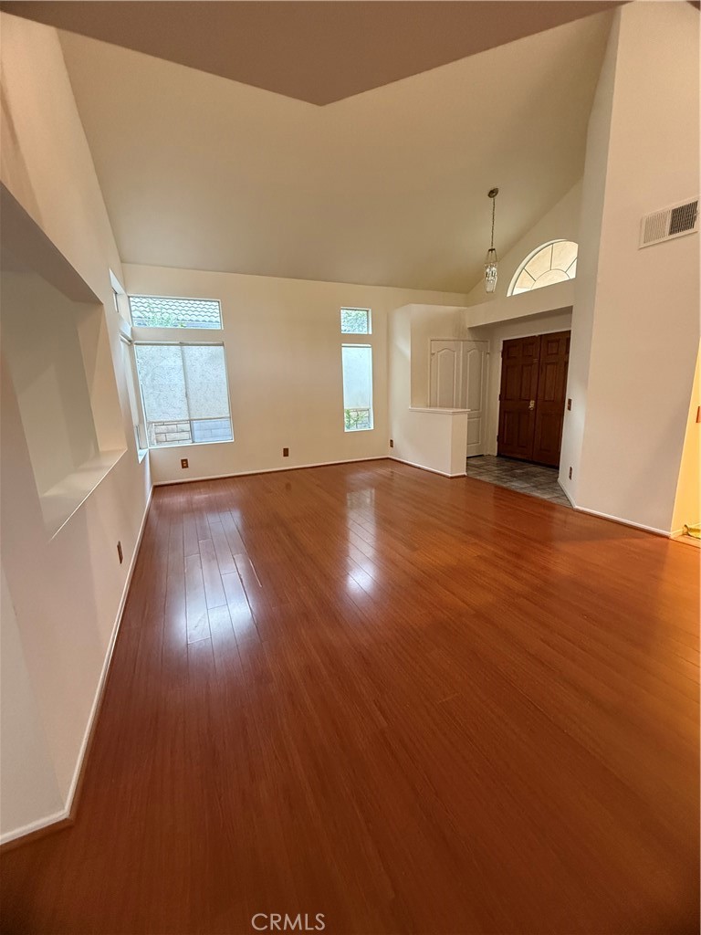 58 Valley Crest Property Photo 4