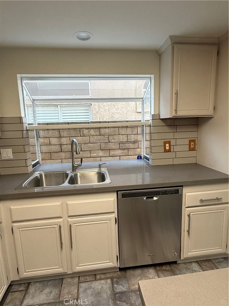 58 Valley Crest Property Photo 9