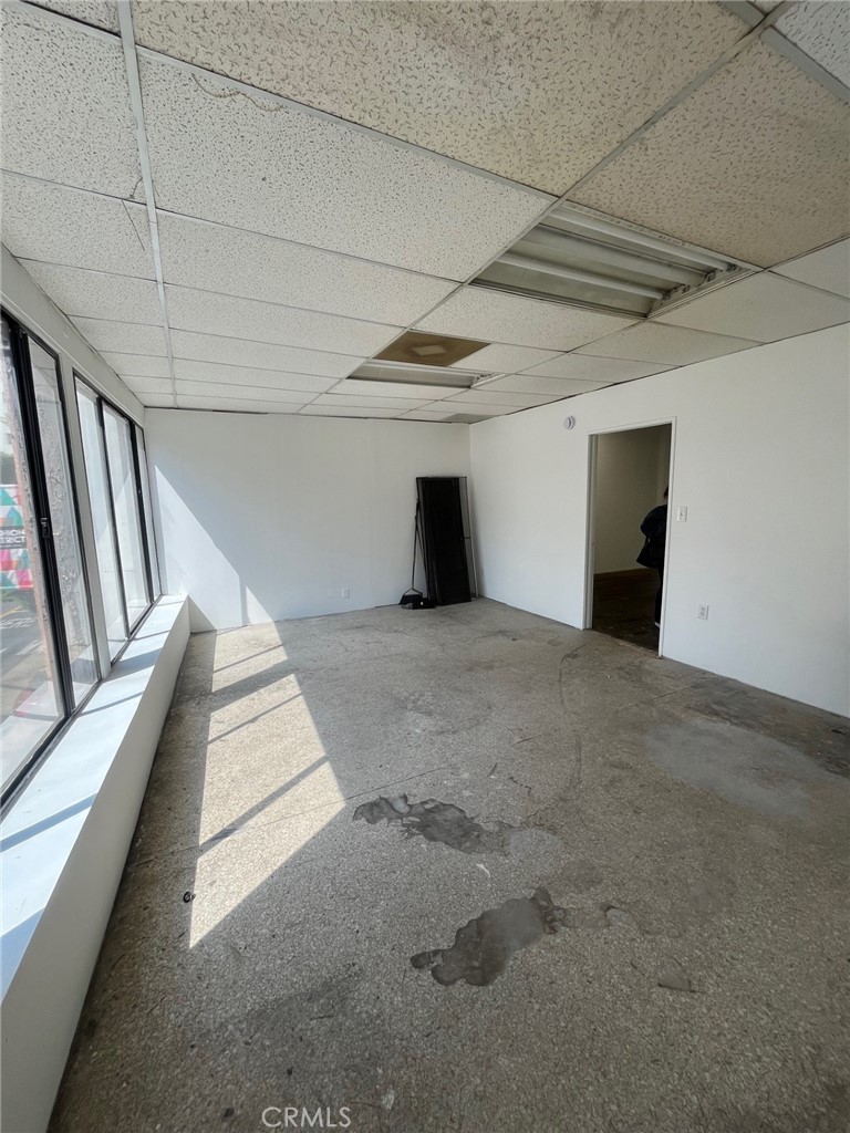 809 S Los Angeles Property Photo 7