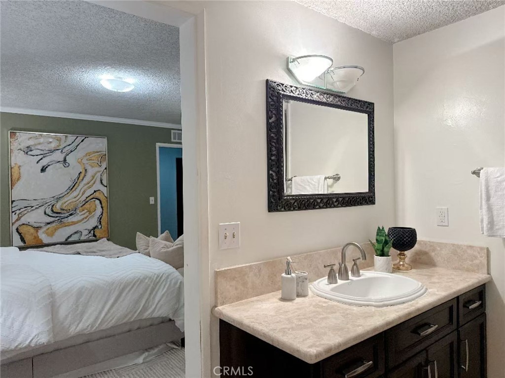 61 W Birchcroft Street Property Photo 11