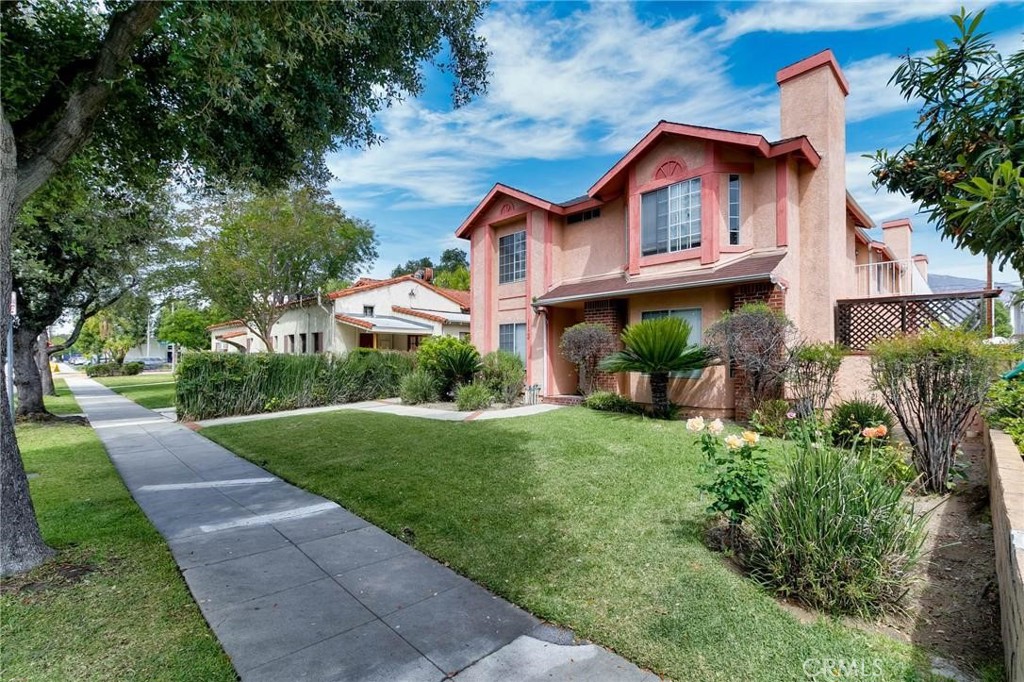 113 Diamond Property Photo 1