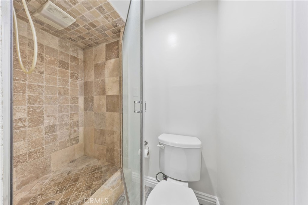 5446 Arden Property Photo 13