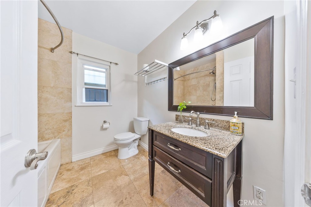 5446 Arden Property Photo 15