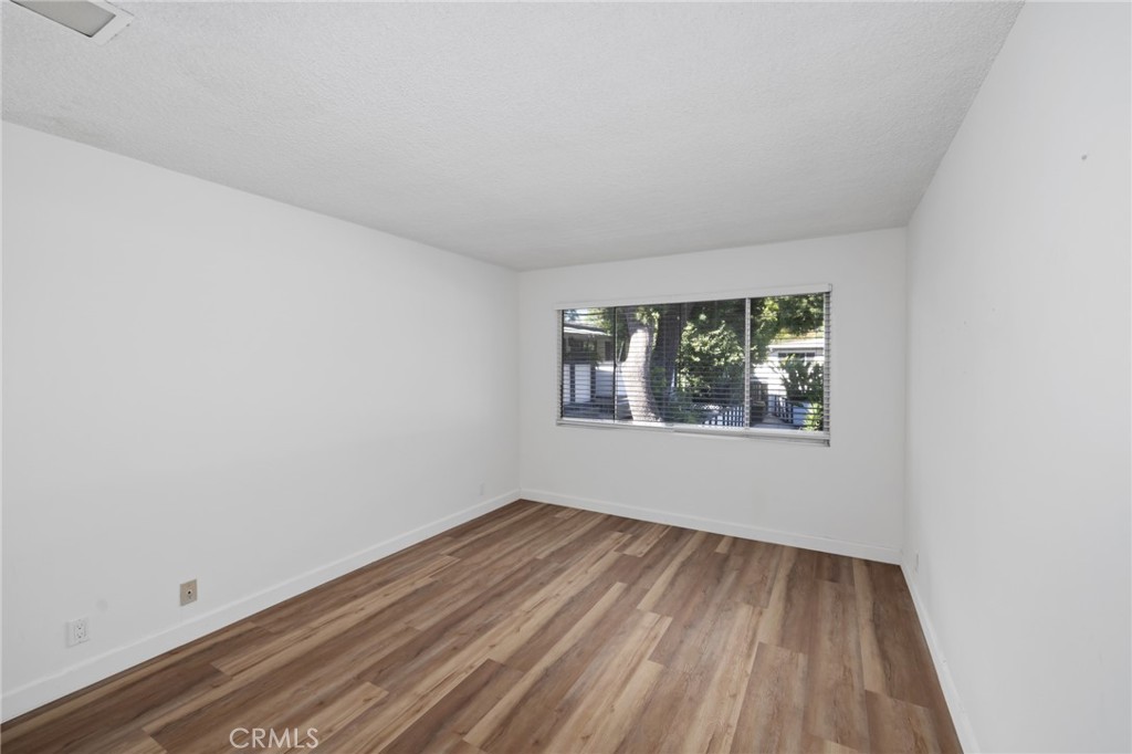 619 S Pasadena Avenue 3 Property Photo 10