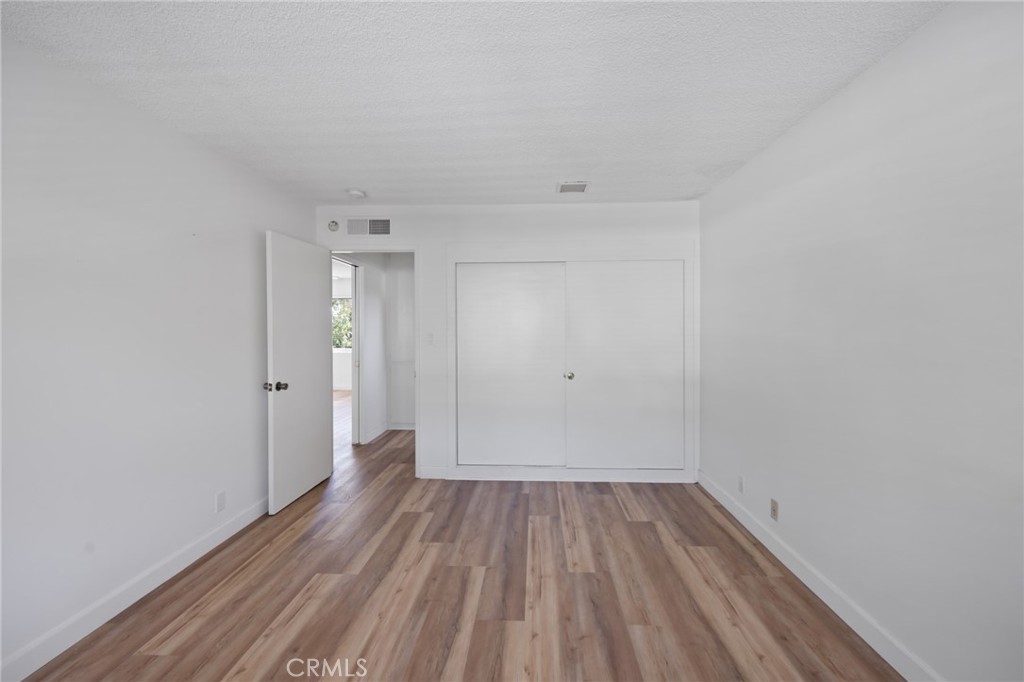 619 S Pasadena Avenue 3 Property Photo 11