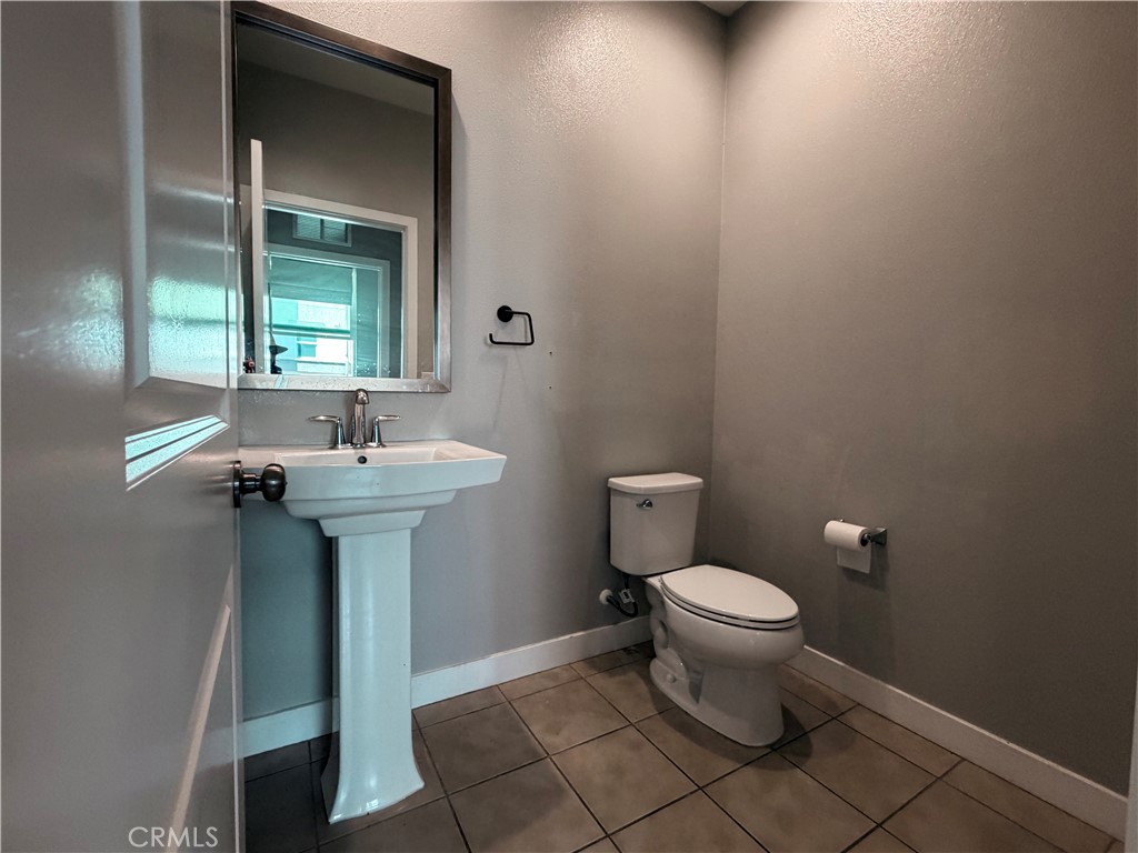 621 W Foothill Property Photo 12