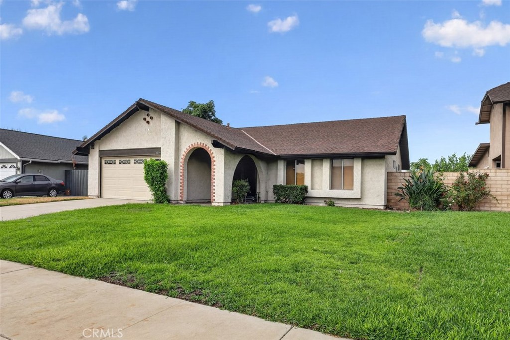 11054 Wesley Avenue Property Photo 1