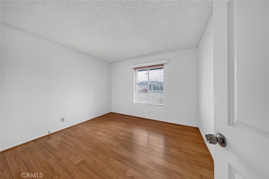 11054 Wesley Avenue Property Photo 16
