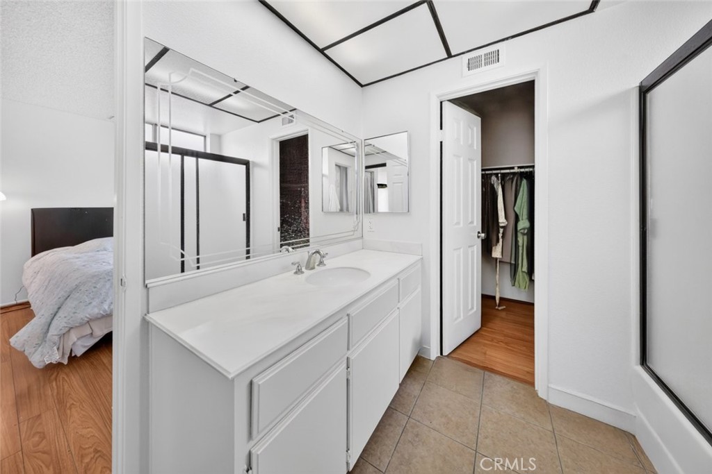 11054 Wesley Avenue Property Photo 22