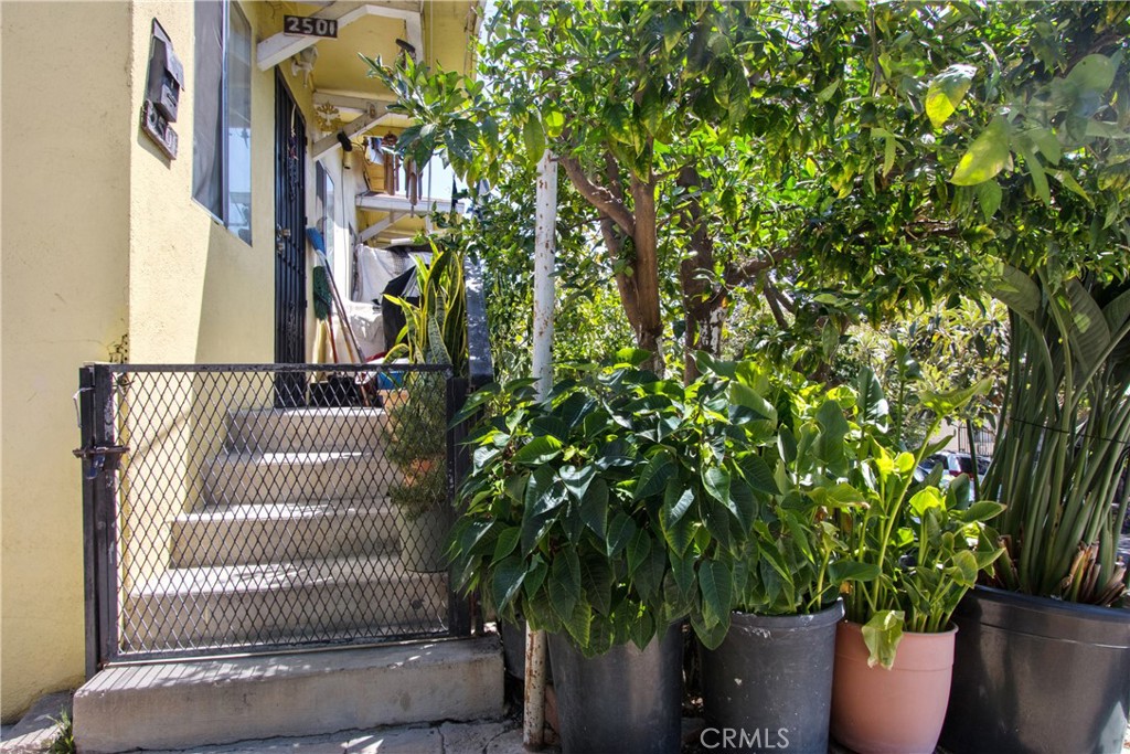 2505 Chelsea Property Photo 11