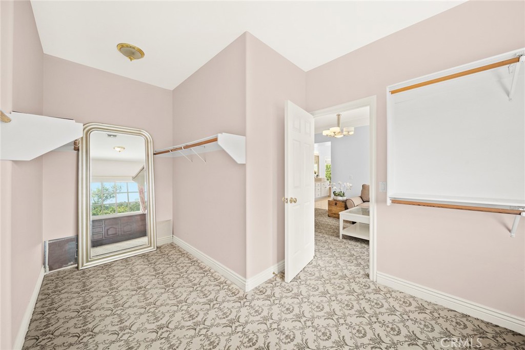 22427 Steeplechase Lane Property Photo 24